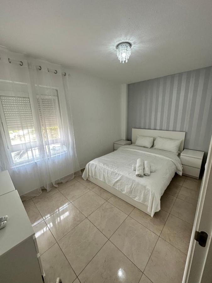 Apartamentos Yanina Gran Alacant Санта Пола Екстериор снимка